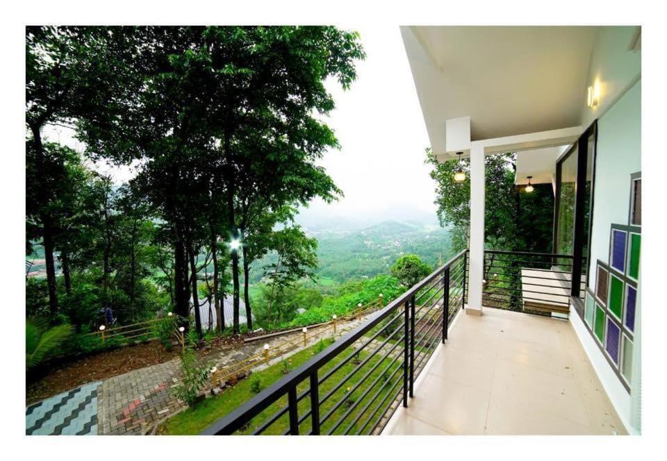Traditional Kerala Villa 蒙纳 外观 照片